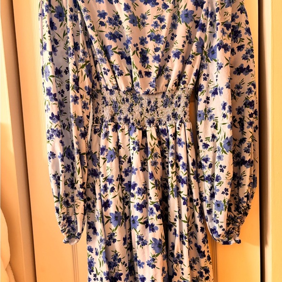 Floral Blue Dress - Picture 6 of 6